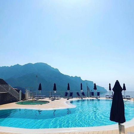 Casa Vacanza Diana 拉维罗 外观 照片