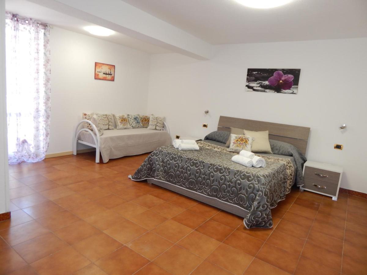 Casa Vacanza Diana 拉维罗 外观 照片