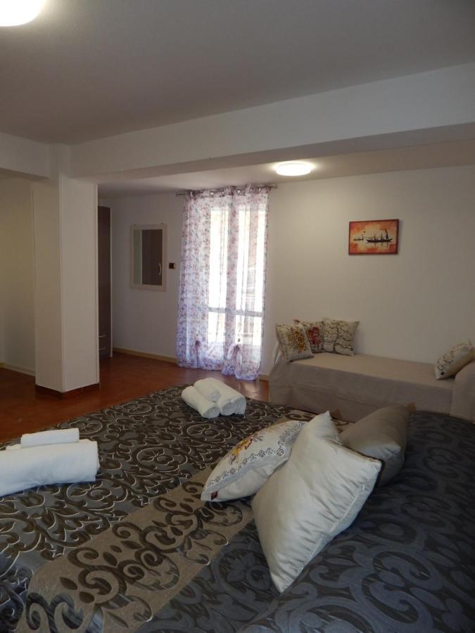 Casa Vacanza Diana 拉维罗 外观 照片